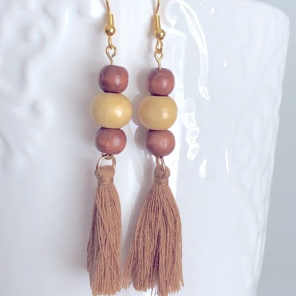 New Wooden Beads Fringe Natural Casual Boho Handmade Dangling Earrings Macrame - Picture 1 of 6